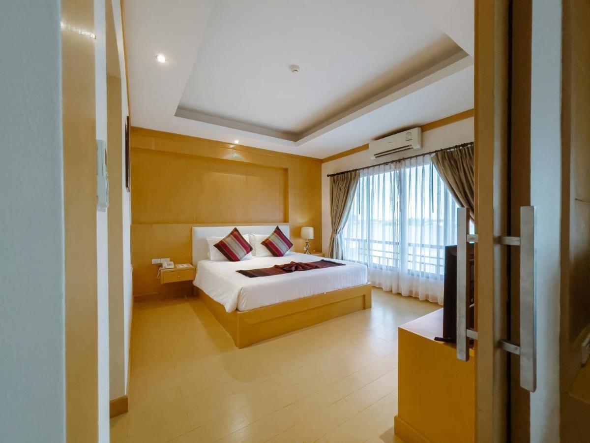 Royal Nakhara Hotel And Convention Centre Nong Khai Exterior foto
