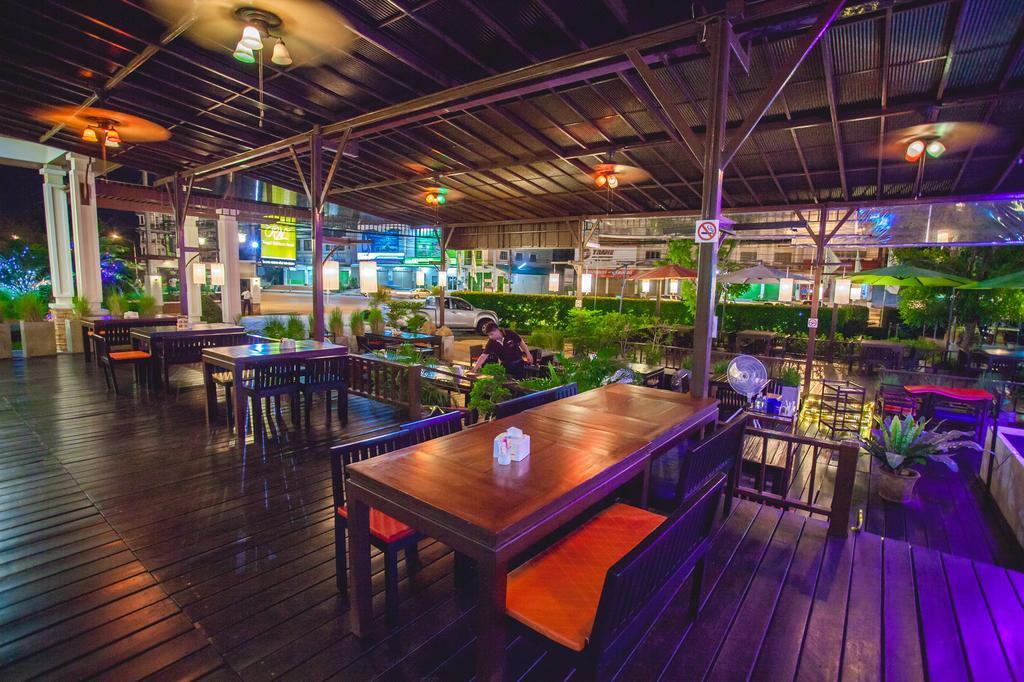 Royal Nakhara Hotel And Convention Centre Nong Khai Exterior foto