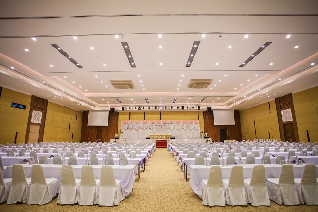 Royal Nakhara Hotel And Convention Centre Nong Khai Exterior foto