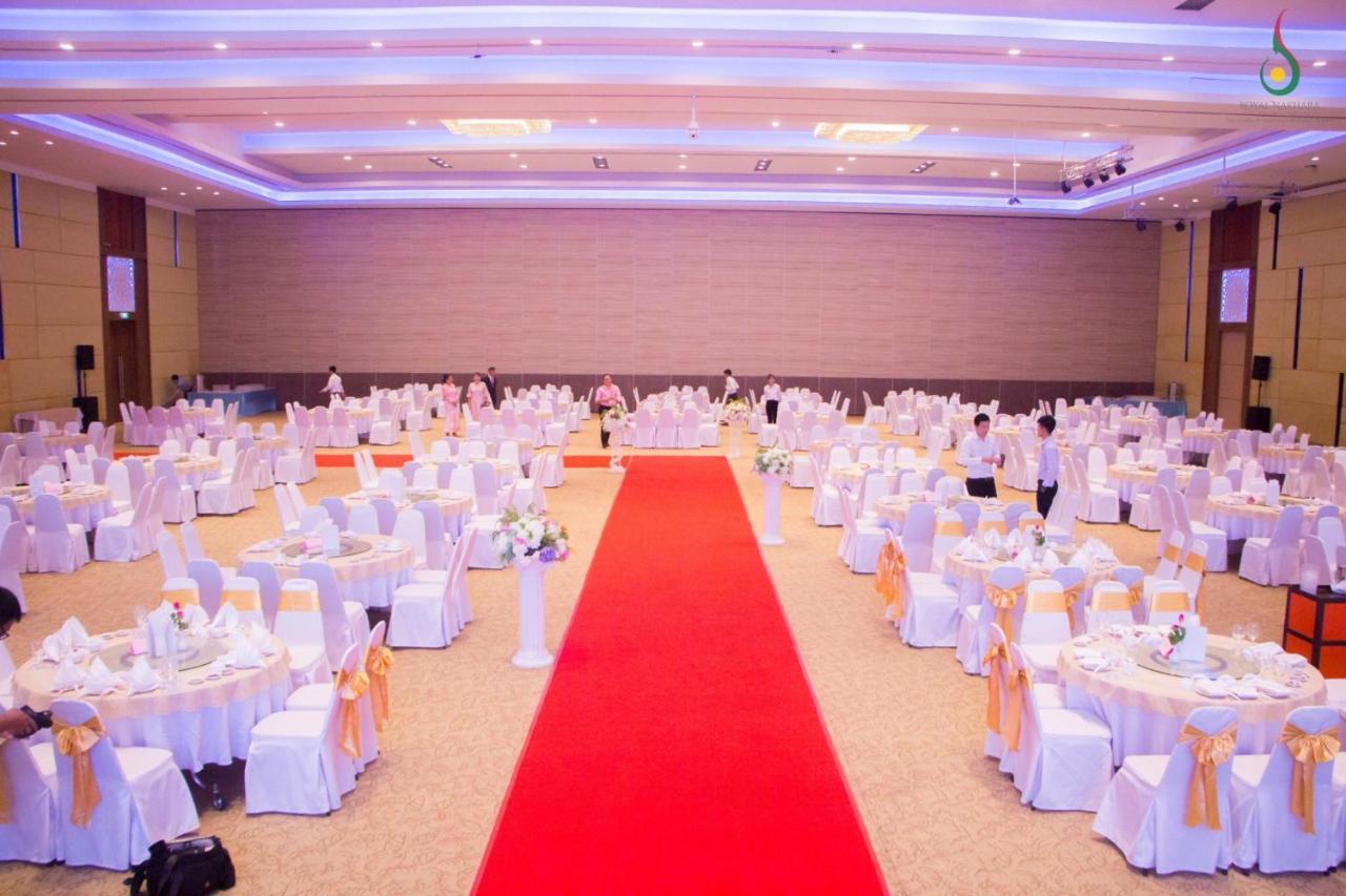 Royal Nakhara Hotel And Convention Centre Nong Khai Exterior foto